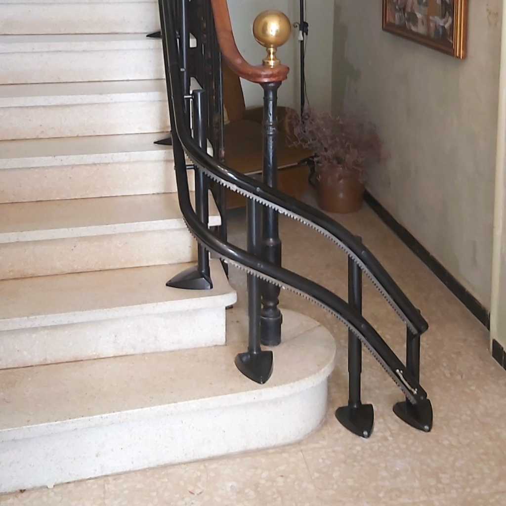 monte escalier pour senior