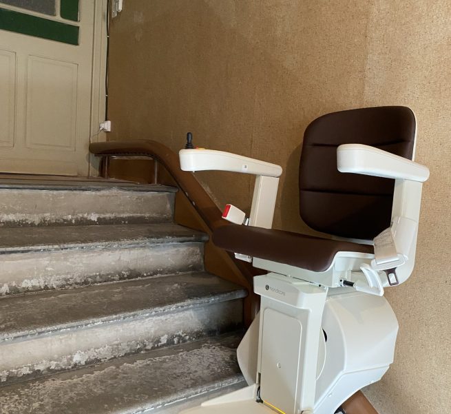 ascenseur privatif maison bagnols sur ceze