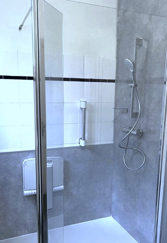 modification baignoire en douche arles