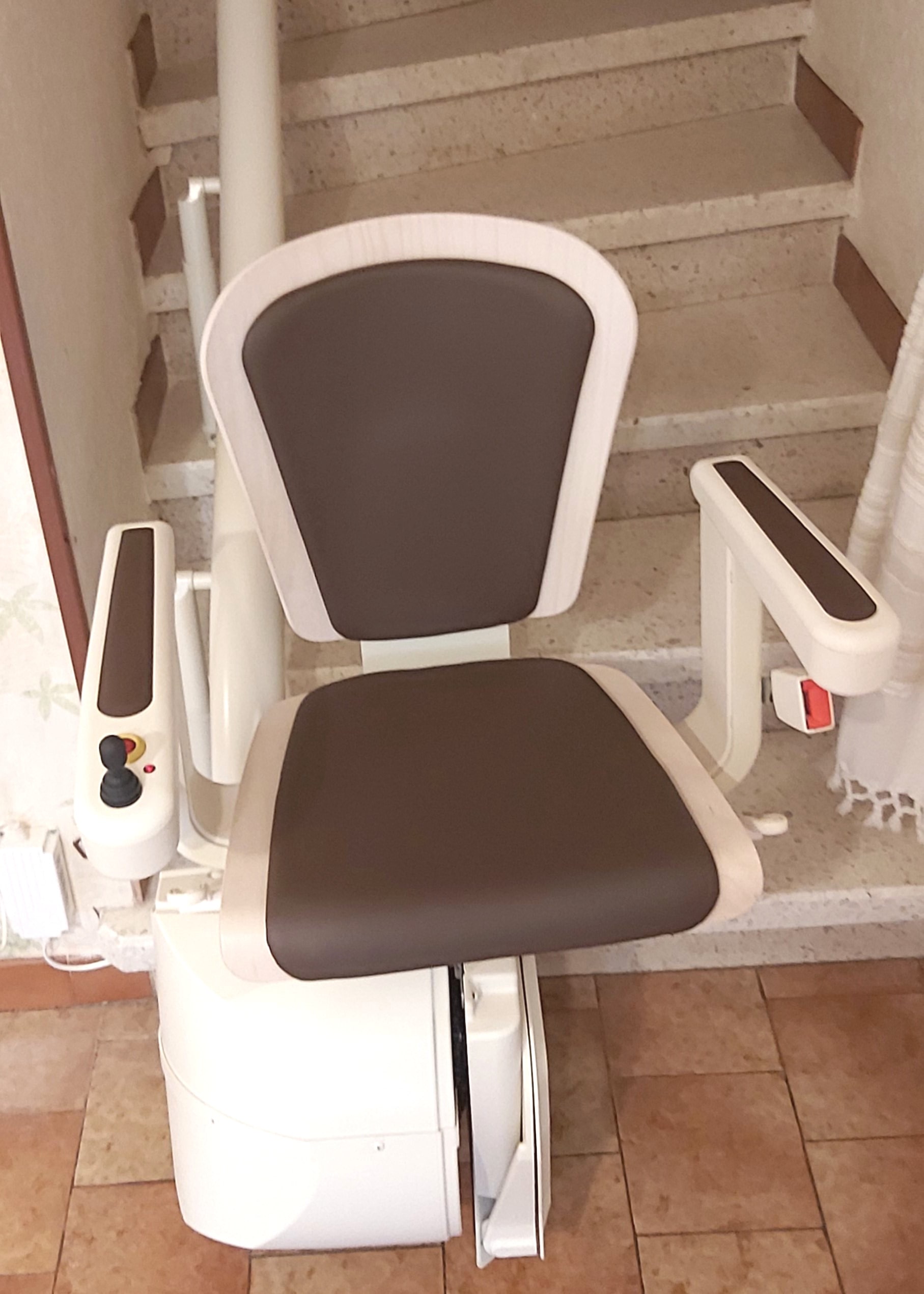 elevateur vertical pmr ales